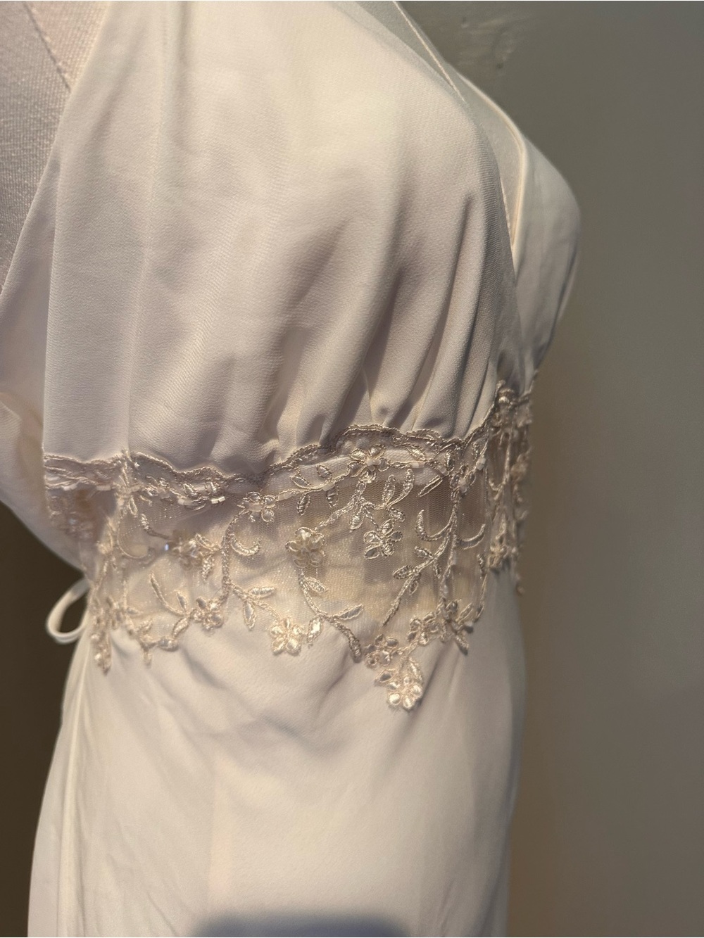 Vintage Denette White Lace-Trim Slip Dress - Picture 13 of 16
